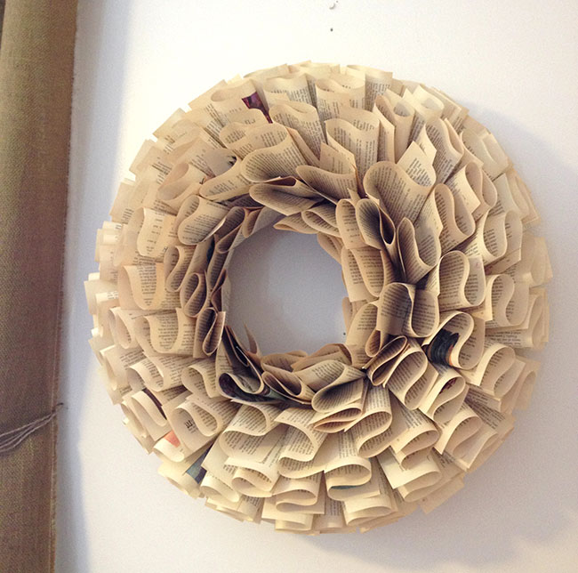 book-page-wreath-3
